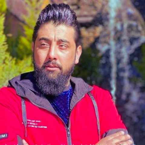 دانلود آهنگ چه بغضی تو گلومه نبودن آرزومه دانلود آهنگ چه بغضی تو گلومه نبودن آرزومه
